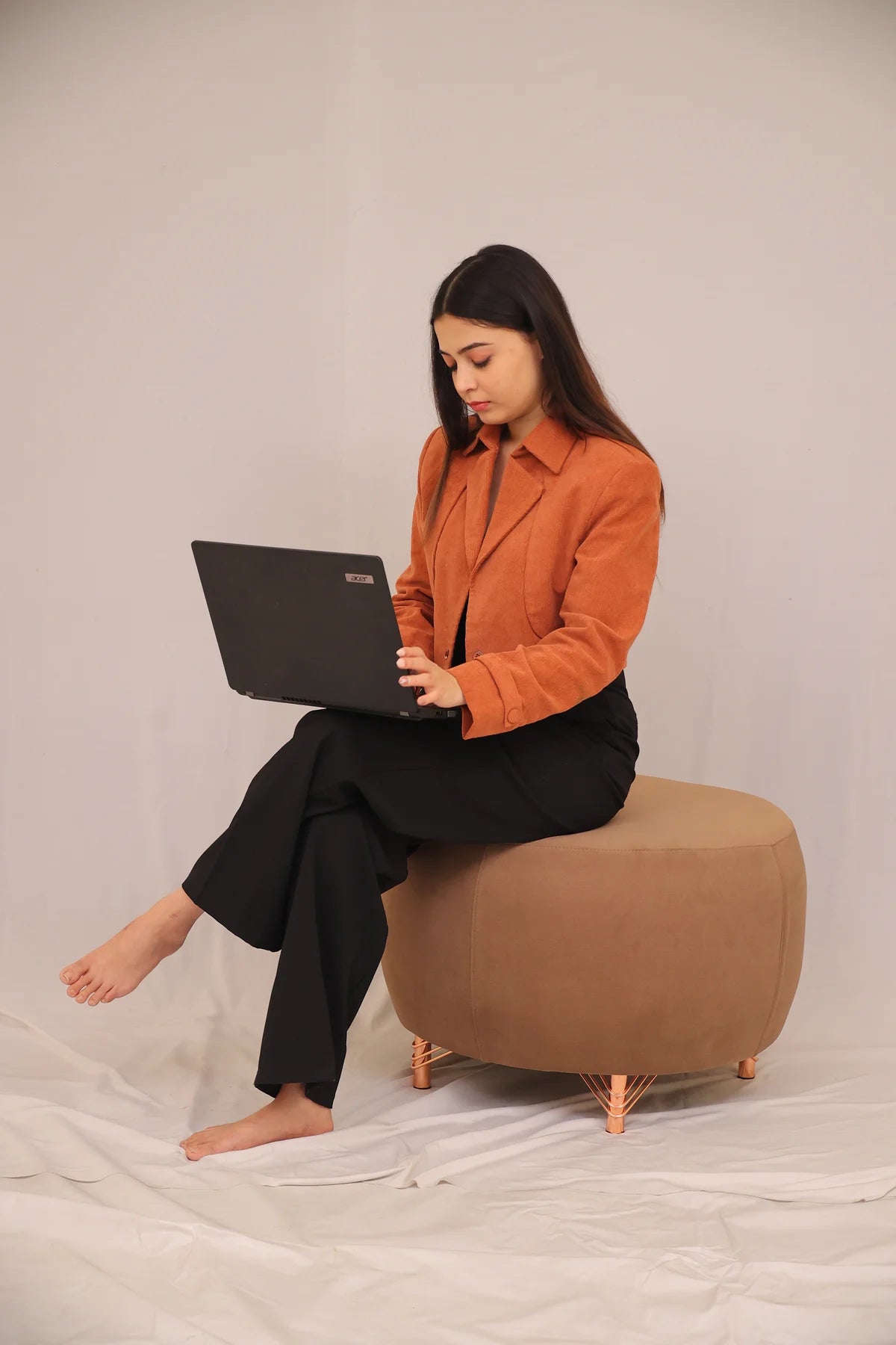 Terracotta Muse – Cropped Corduroy Blazer