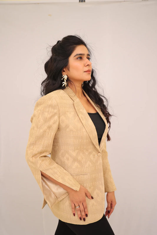 Golden Dusk – Slit Sleeve Statement Blazer